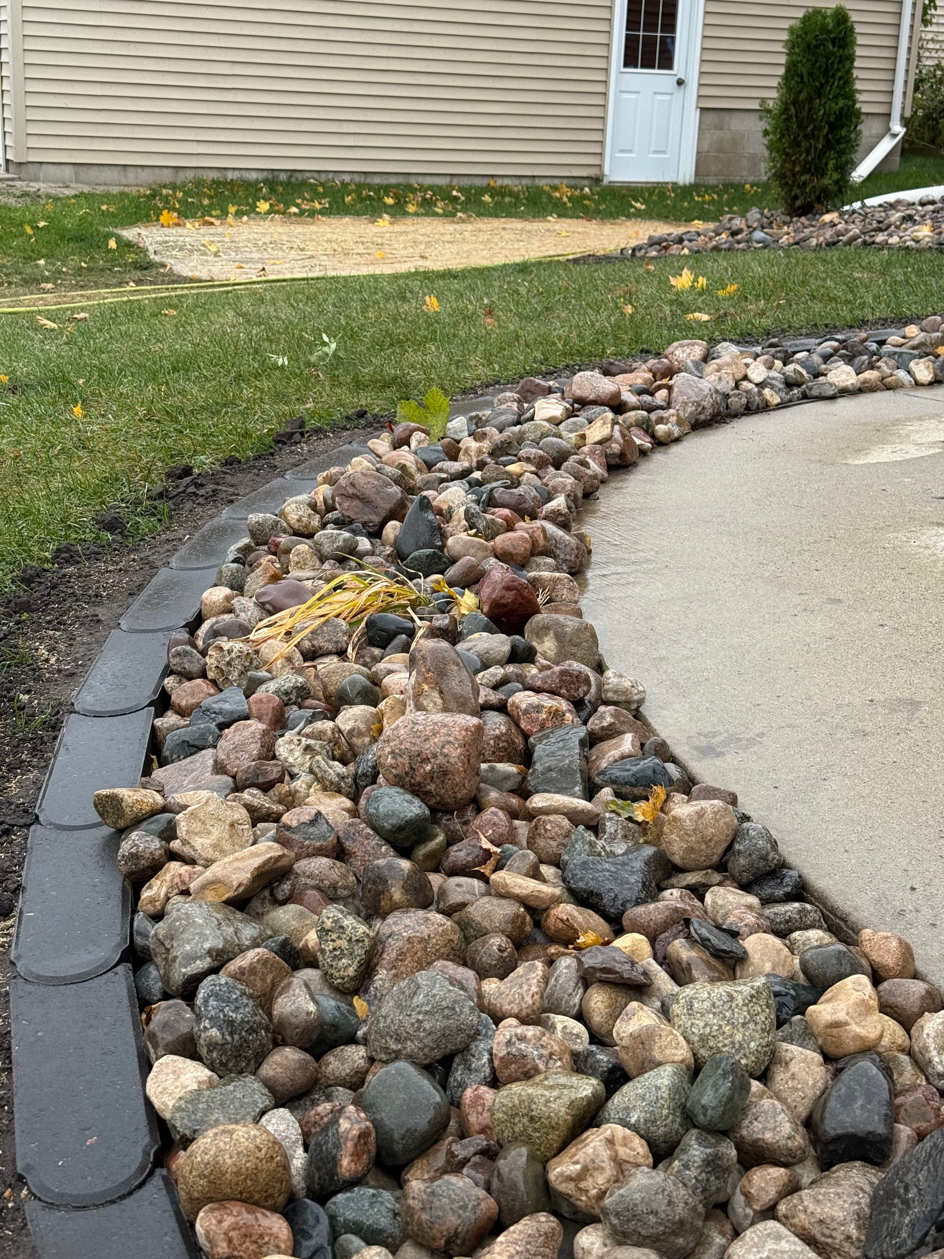 Creating Stunning Outdoor Spaces with Paver Walks and Landscape Beds