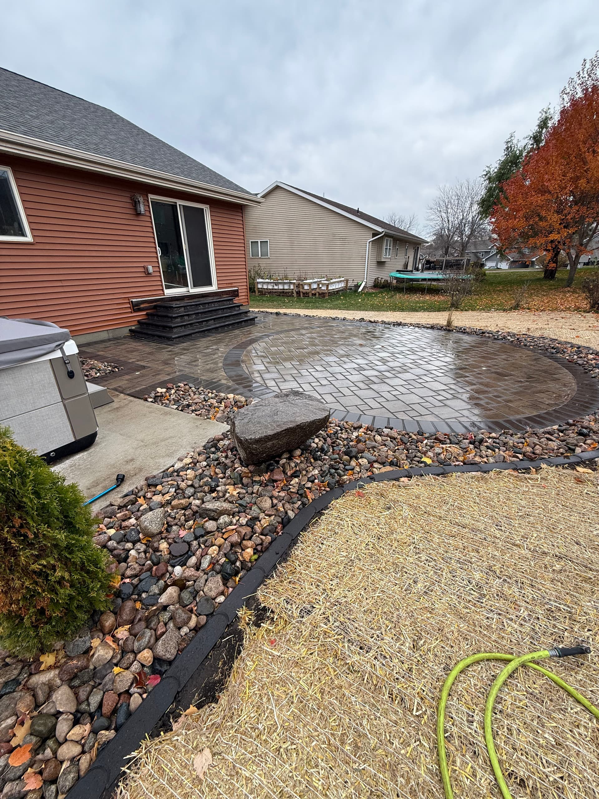 Creating Stunning Outdoor Spaces with Paver Walks and Landscape Beds