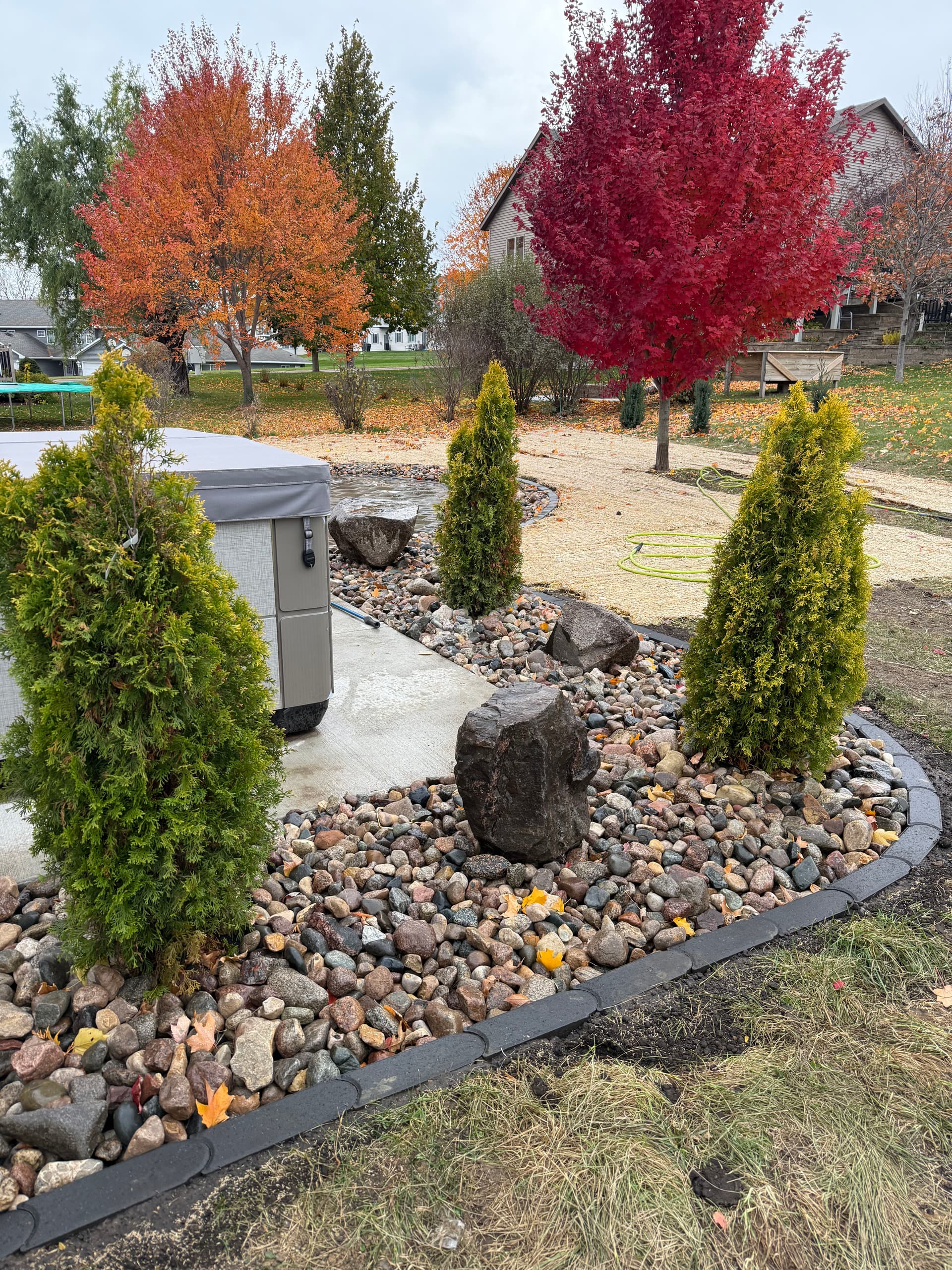 Gallery photos for Creating Stunning Outdoor Spaces with Paver Walks and Landscape Beds: Image #6